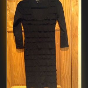🔊SALE 🔊 Above the knee black ruffle Bebe dress